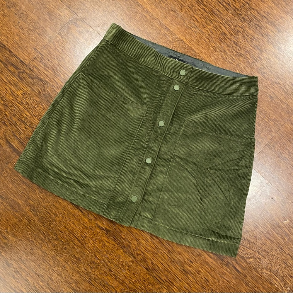 Ted Baker London Mini Hunter Green Women’s Corduroy Front Button Down Skirt - Picture 6 of 6